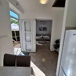 Vikendica Family House Ivana With Pool Razanac