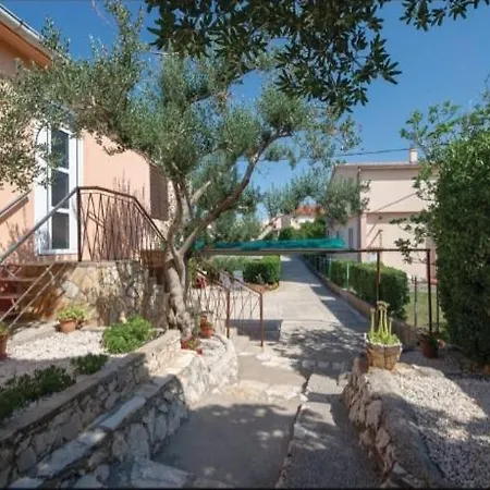 Family House Ivana * Razanac