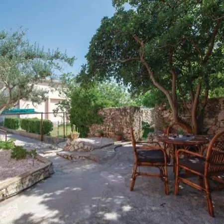 Family House Ivana Holiday home Razanac
