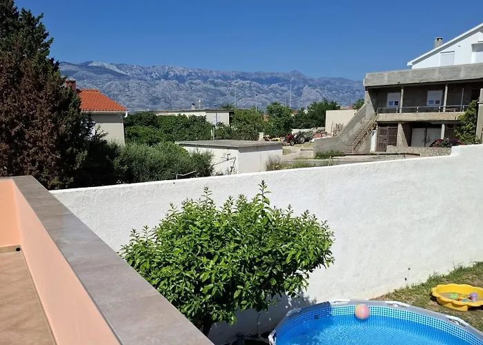 Family House Ivana Ražanac